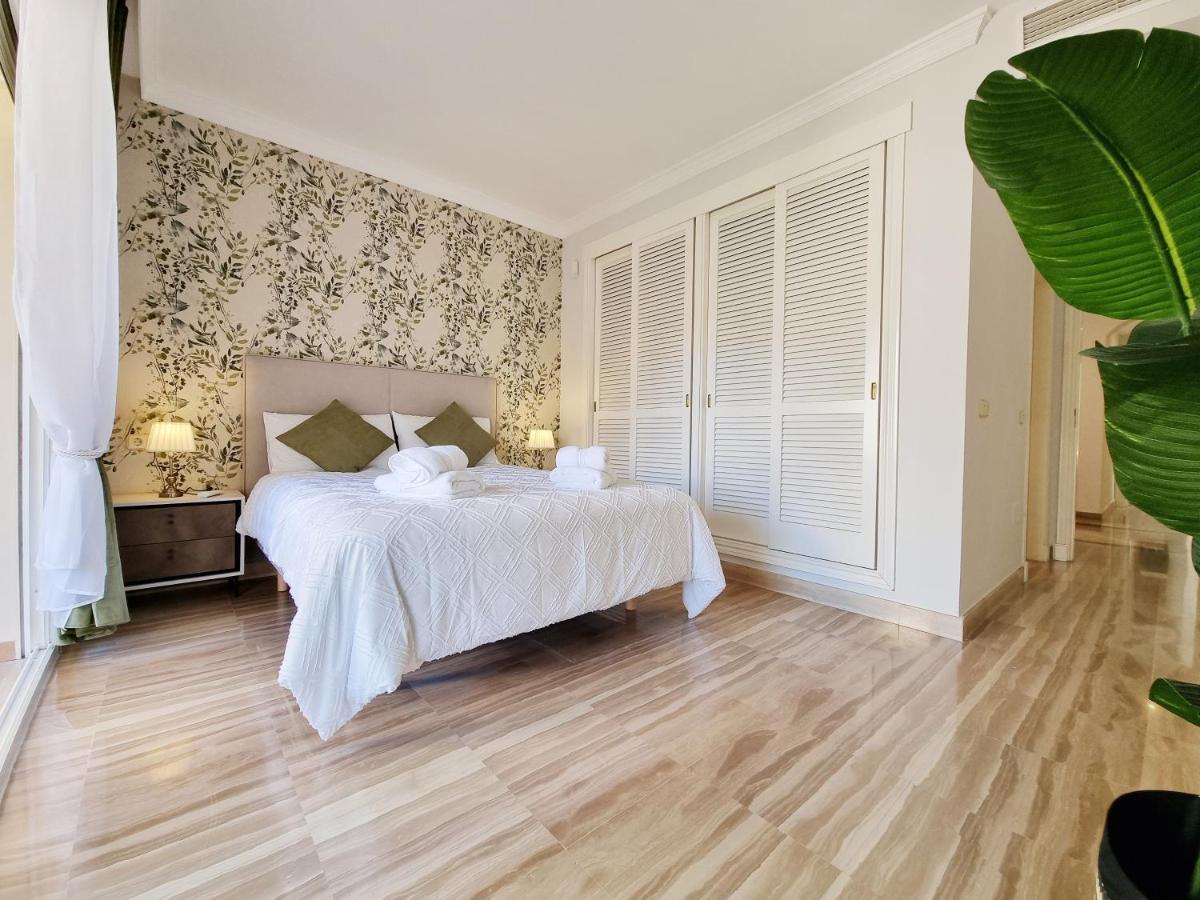 Apartamento Luxury Hacienda Playa Marbella Exterior foto
